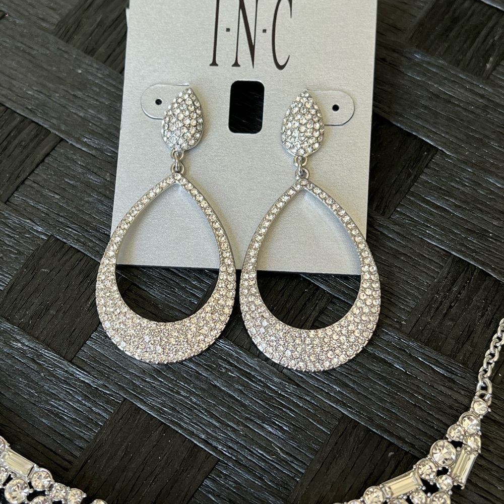 INC Jewelry Set - Picture 5 of 9